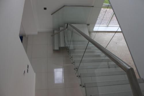 Barn Toughened Glass Banister with Stainless Steel Handrail